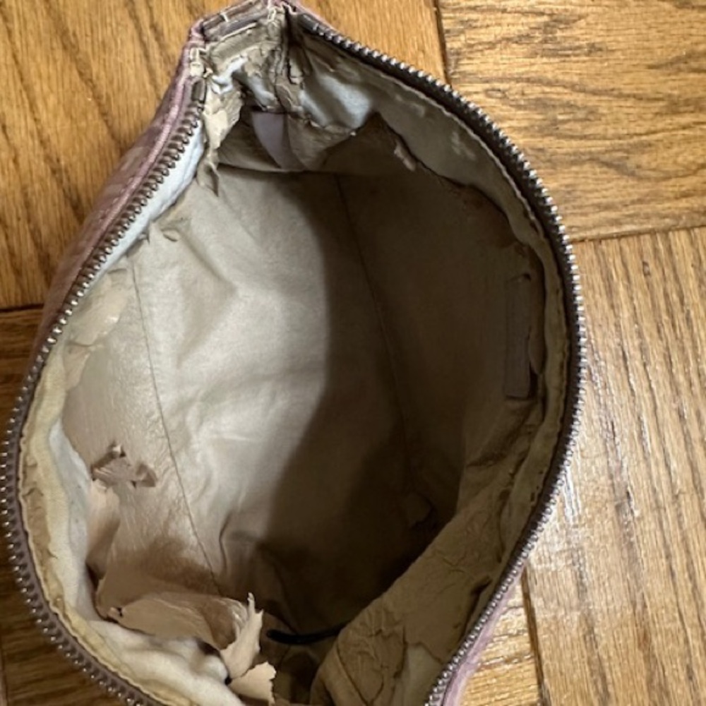 Fendi Mauve Monogram Cosmetic Bag - Picture 5 of 9